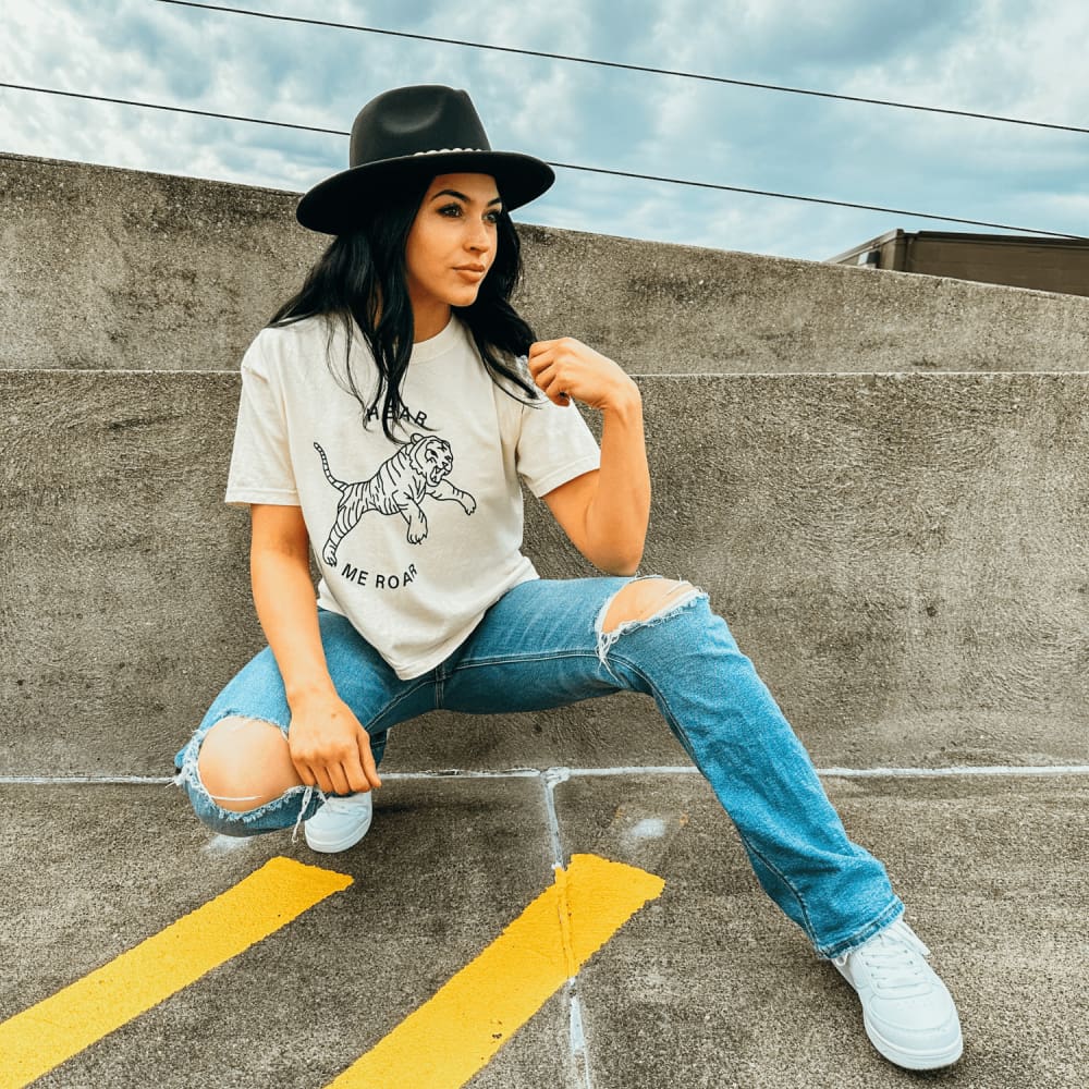 Hear Me Roar Boxy Tee - NEW