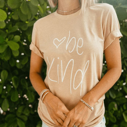 Be Kind Handwritten Tee - Mommy Apparel