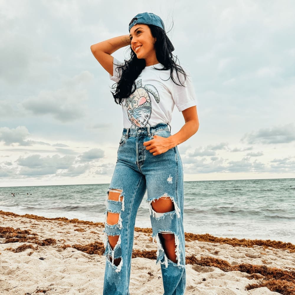 Beach Life Turtle Tee - Mommy Apparel