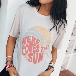 Here Comes the Sun Tee - Mommy Apparel