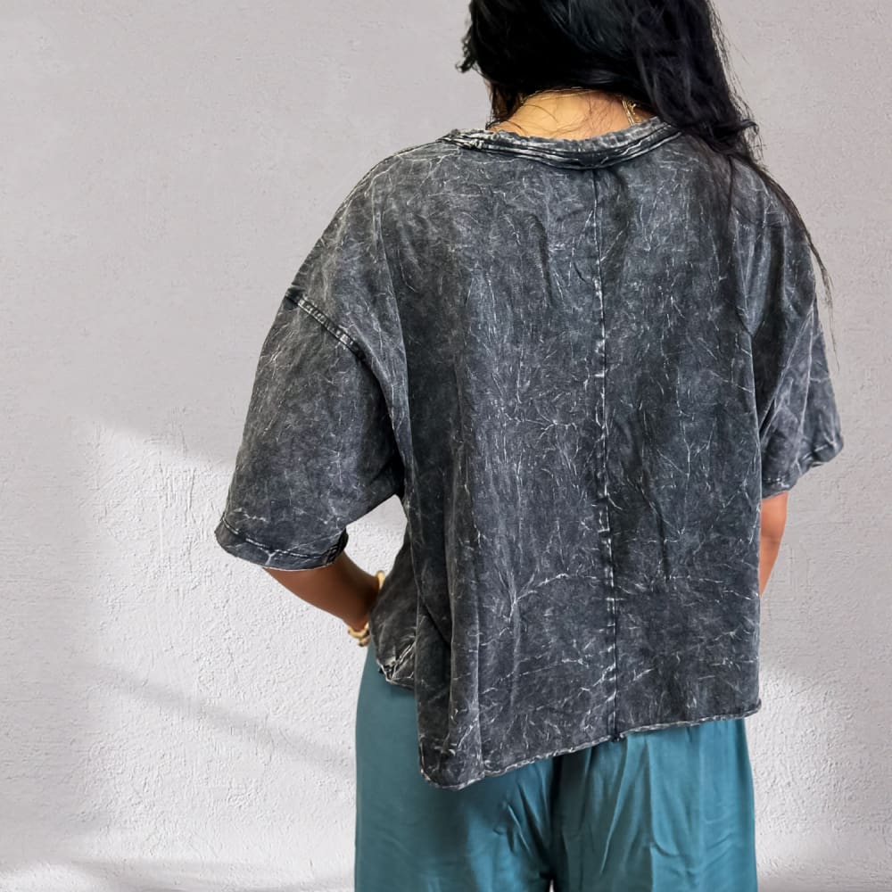 Miranda Oversized Cropped Tee - Black