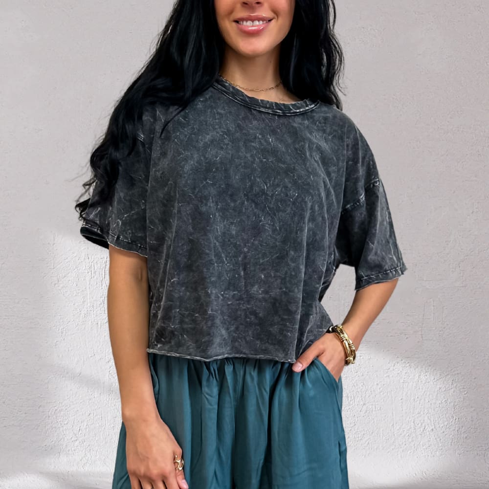 Miranda Oversized Cropped Tee - Black