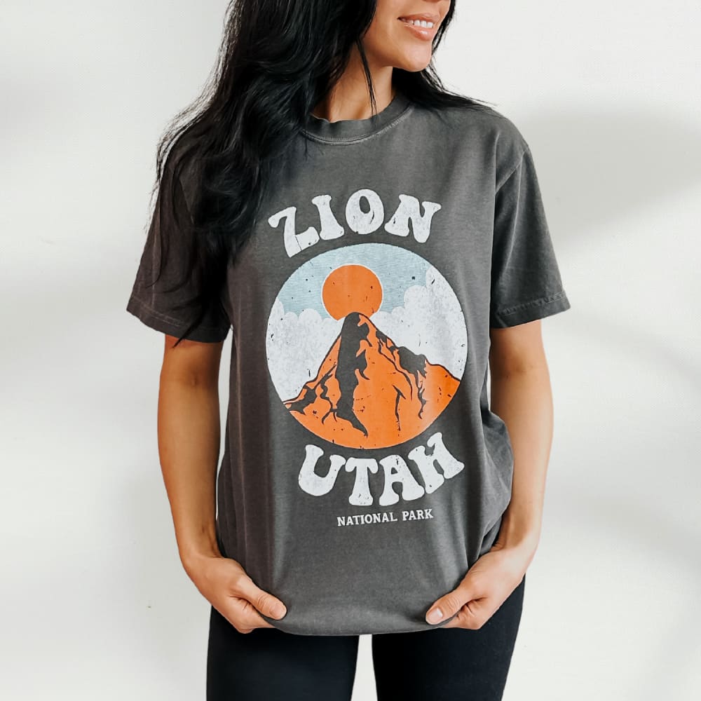 Zion National Park Tee - Mommy Apparel