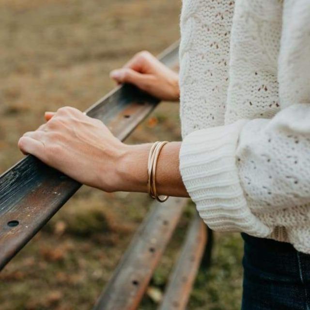 Immeasurable Gold Womens Bangle - Mommy Bangles